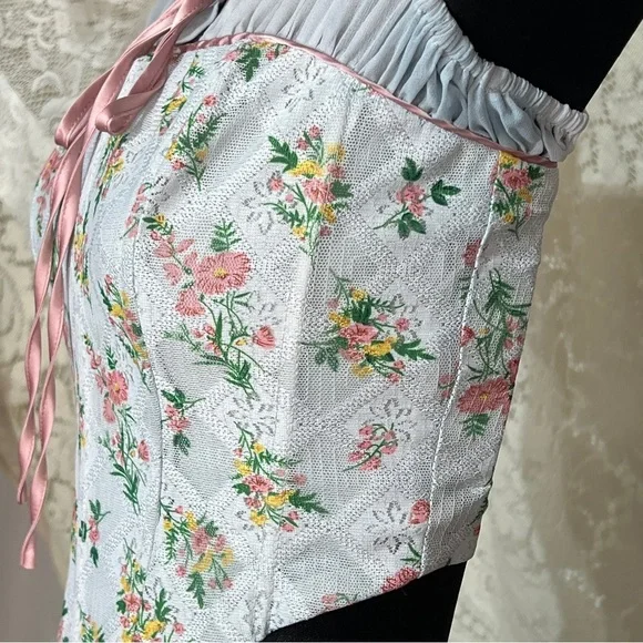 Fashion Nova Corset Top Extra Small XS White Pink Floral Boho Coquette Feminine - Picture 6 of 14